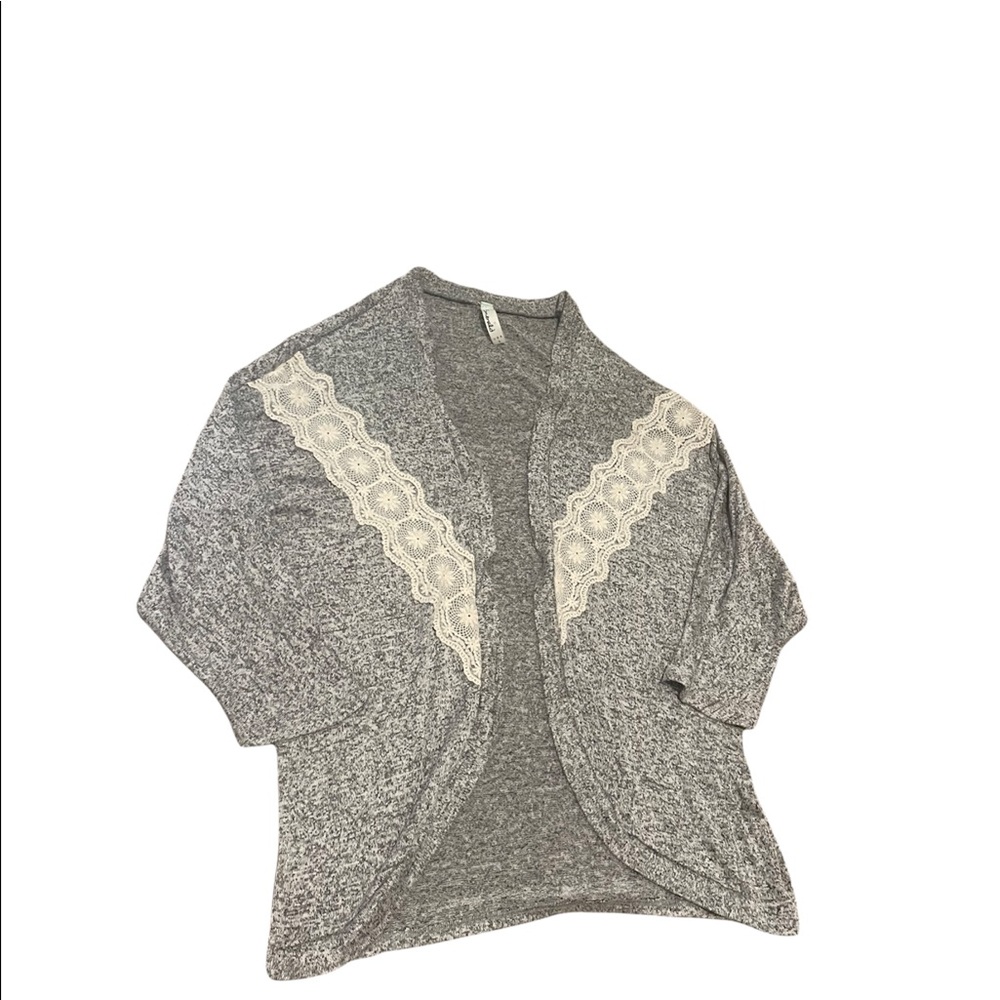 Gray and lace emerald cardigan